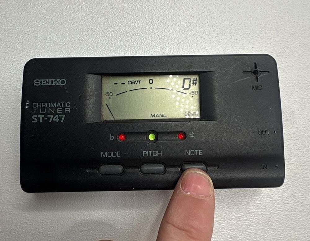 Tested Works Seiko ST-747 Chromatic Music Tuner